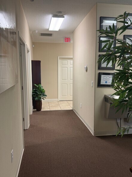 More Photos Of 20545-20547 Amberfield Dr, Land O' Lakes Office For Lease
