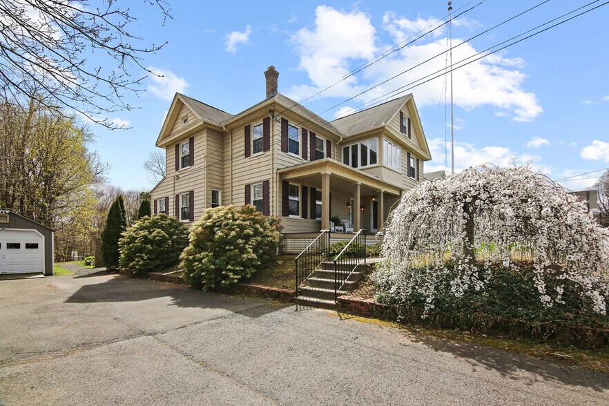 More Photos Of 18 Elm St, Rocky Hill Office Residential For Sale