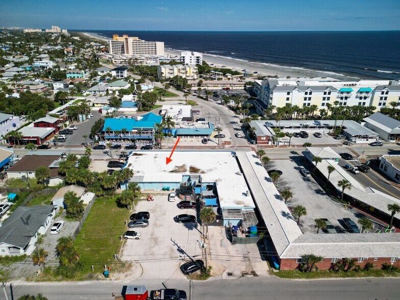 More Photos Of 415 Flagler Ave, New Smyrna Beach Storefront For Sale