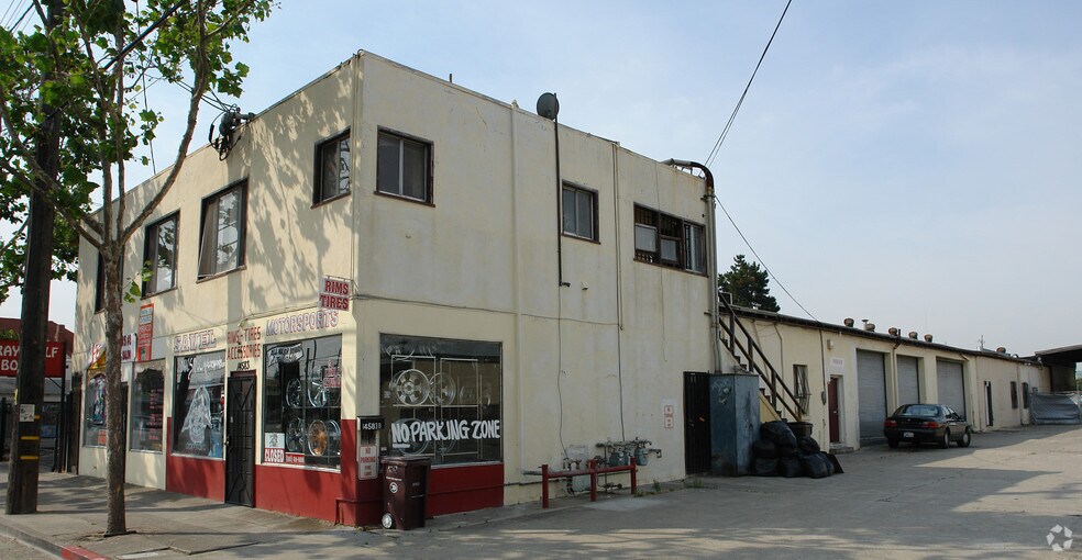 More Photos Of 14583 E 14th St, San Leandro Storefront Retail Residential For Lease
