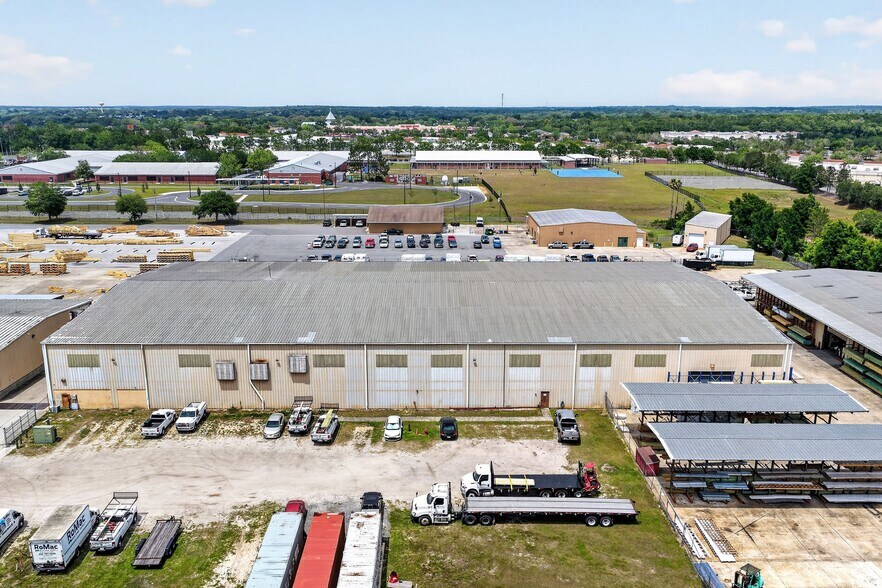 More Photos Of 722 Duck Lake Rd, Lady Lake Industrial For Sale