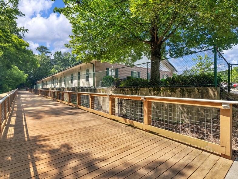 More Photos Of 2336 Wisteria Dr, Snellville Medical For Sale