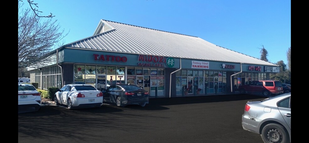 Primary Photo Of 2151 Loch Rane Blvd, Orange Park Unknown For Lease