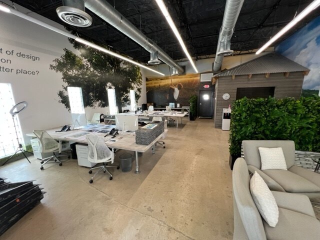 More Photos Of 6742 NW 17th Ave, Fort Lauderdale Warehouse For Lease