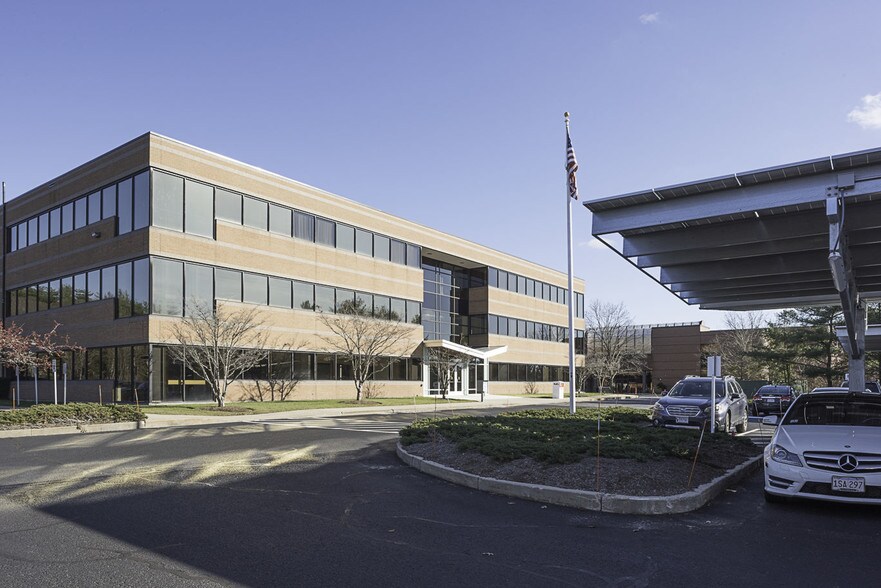 More Photos Of 600 Longwater Dr, Norwell Office For Lease