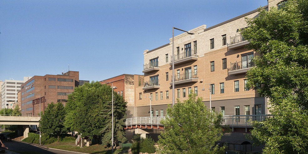 More Photos Of 26 E Superior St, Duluth Office Residential For Lease