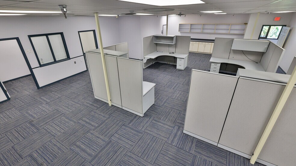 More Photos Of 2 Commerce Blvd, Palm Coast Warehouse For Lease