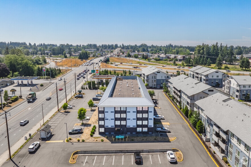 More Photos Of 101 128th St SE, Everett Hotel For Sale
