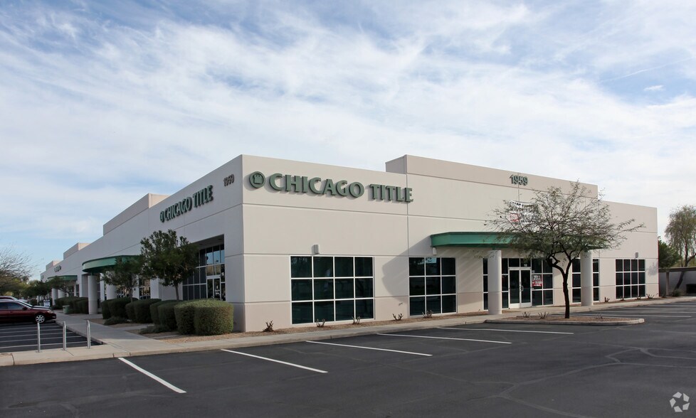 More Photos Of 1959 S Val Vista Dr, Mesa Office For Lease