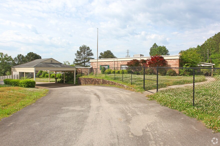 More Photos Of 5736 Coleman Lake Rd, McCalla Assisted Living For Sale