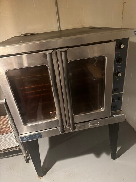 More Photos Of W6825 County Road O, Hortonville Specialty For Sale