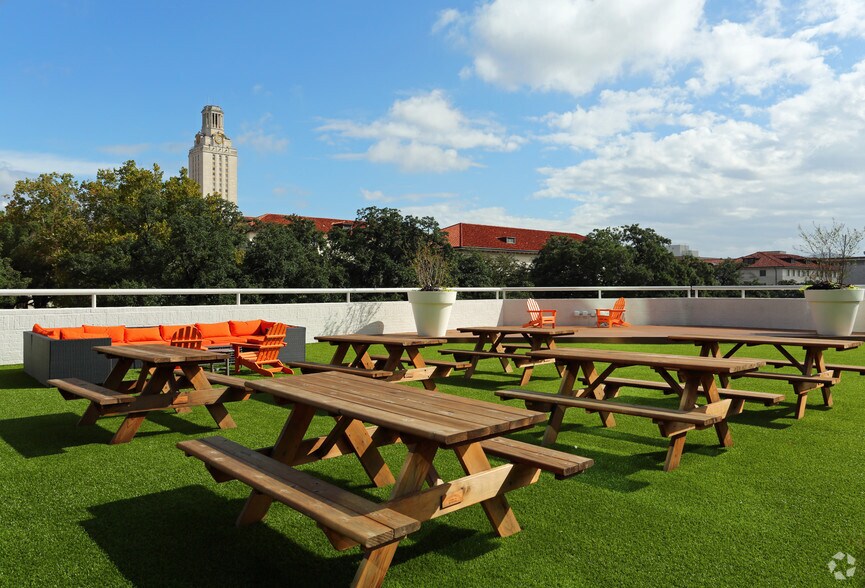 More Photos Of 2021 Guadalupe St, Austin Coworking Space