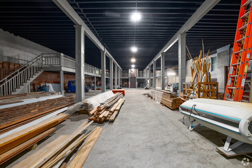 More Photos Of 2200 Glass St, Chattanooga Storefront Retail Residential For Sale
