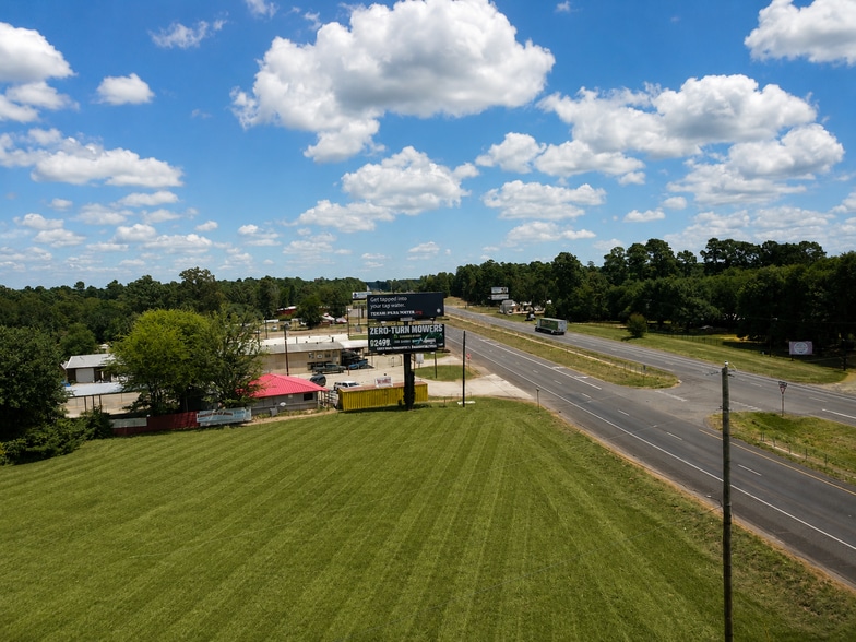 More Photos Of 7952 S US Highway 59, Nacogdoches Industrial For Sale