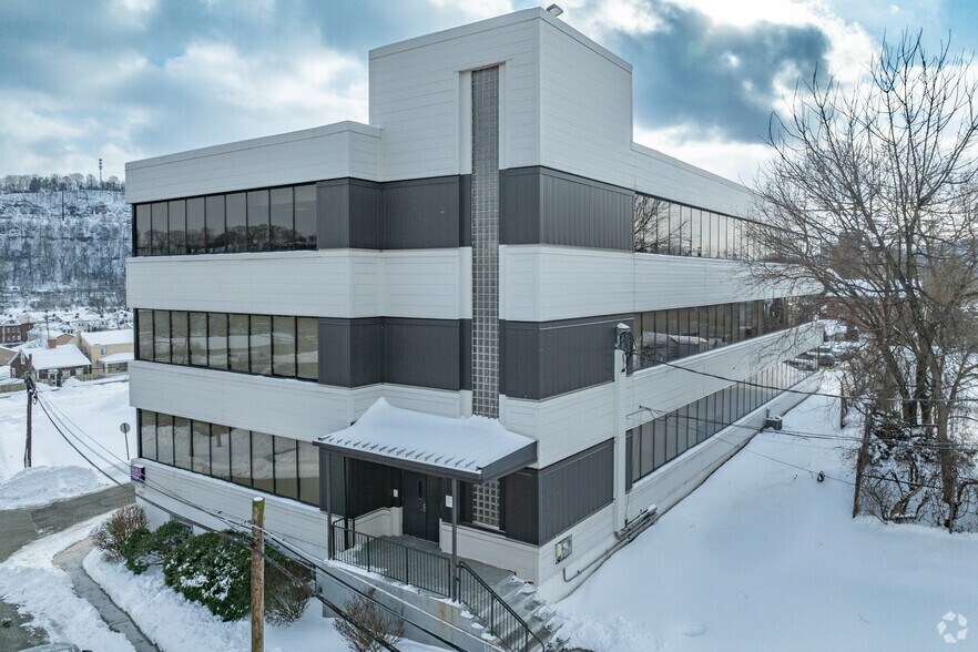 Primary Photo Of 221 7th St, Pittsburgh Office For Lease