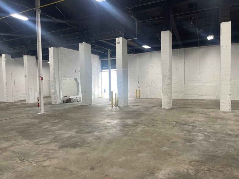 More Photos Of 371 Dorchester Ave, South Boston Unknown For Lease