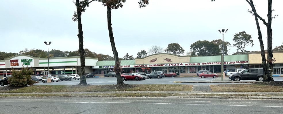 More Photos Of 671 Old Town Rd, Terryville Unknown For Lease