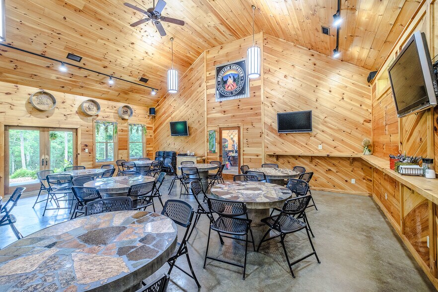 More Photos Of 57 Hemlock Ridge Ln, Catawba Lodge Meeting Hall For Sale