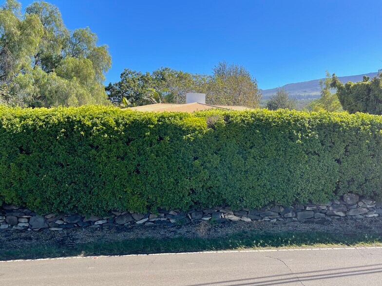 More Photos Of 3135 Lower Kula Rd, Kula Storefront Retail Office For Sale