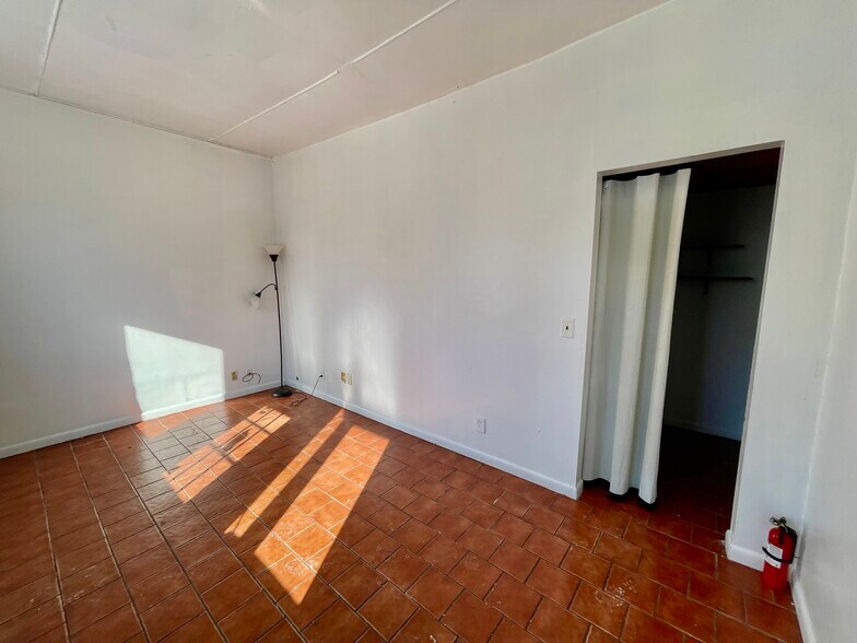 More Photos Of 158-160 W Main St, Walden Storefront Retail Residential For Sale