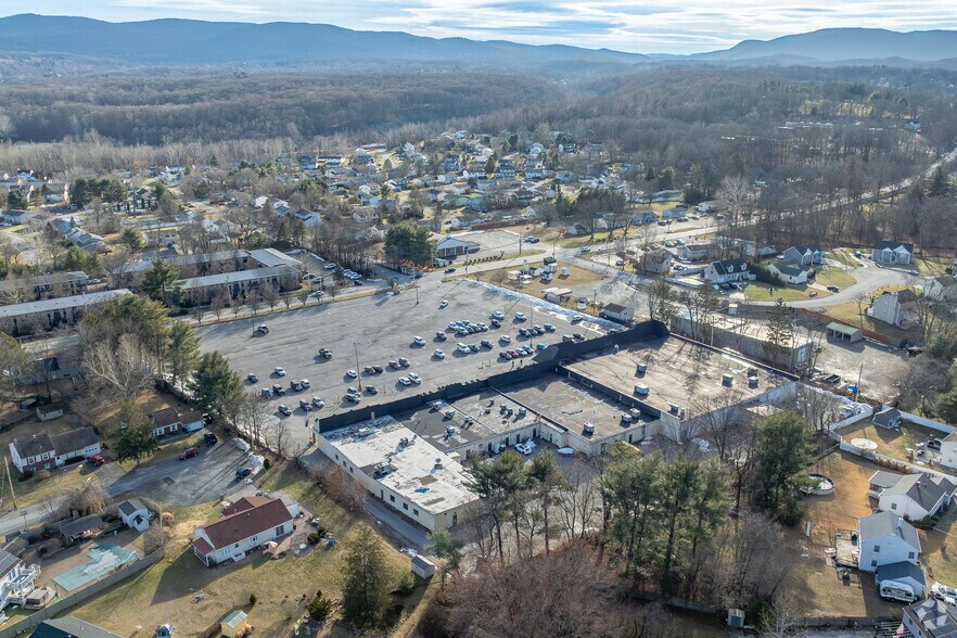 More Photos Of 426-436 Blooming Grove Tpke, New Windsor Township Unknown For Lease