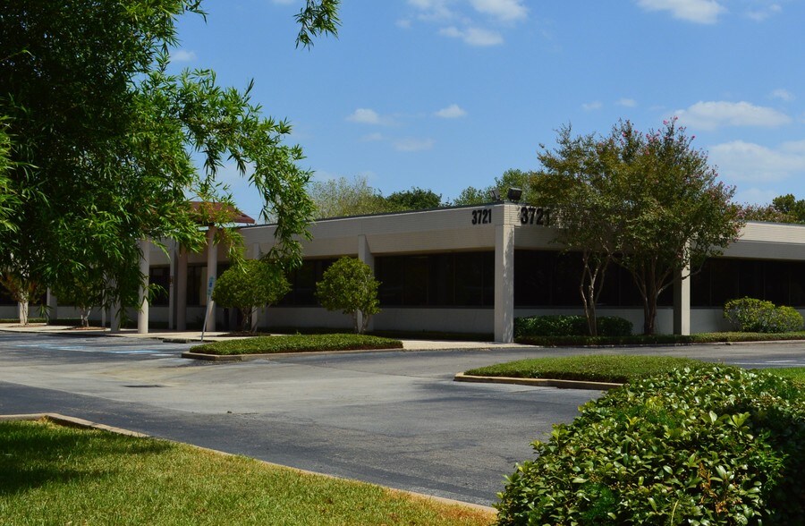 More Photos Of 3731 Briarpark Dr, Houston Unknown For Lease