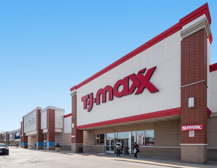 More Photos Of 17900 Halsted St, Homewood General Retail For Sale