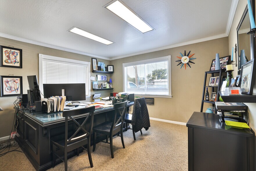 More Photos Of 651 S Winchester Blvd, San Jose Medical For Sale
