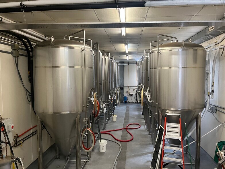 More Photos Of 320 Pierce St, Black River Falls Industrial For Sale