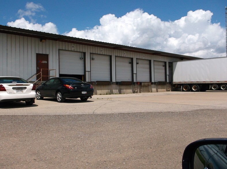 More Photos Of 3116 Marine Dr, Oshkosh Truck Terminal For Sale