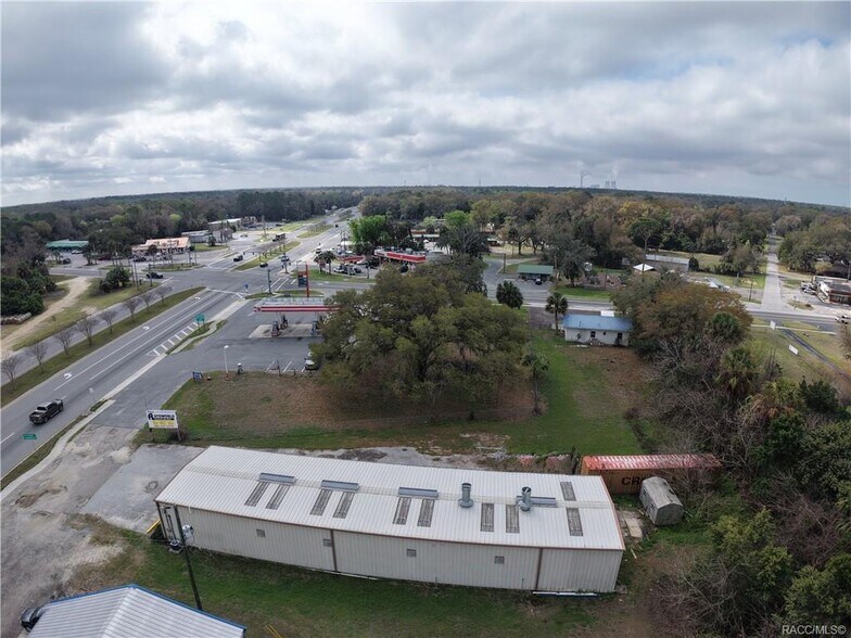 More Photos Of 8 Highway 19 N, Inglis Warehouse For Sale