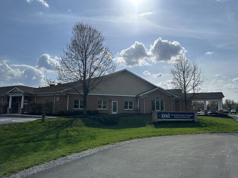 More Photos Of 5 Tyler Ct, Carlisle Medical For Sale