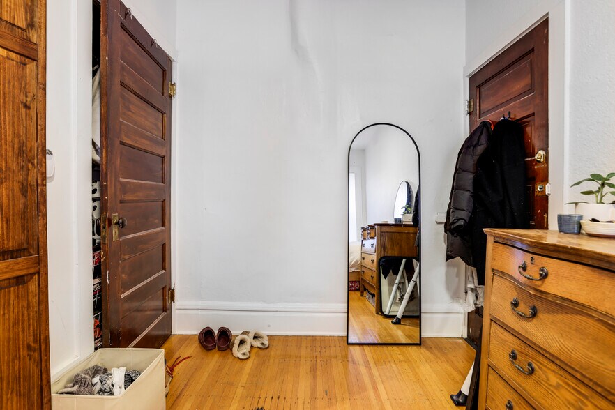 More Photos Of 1568 Vine St, Denver Apartments For Sale