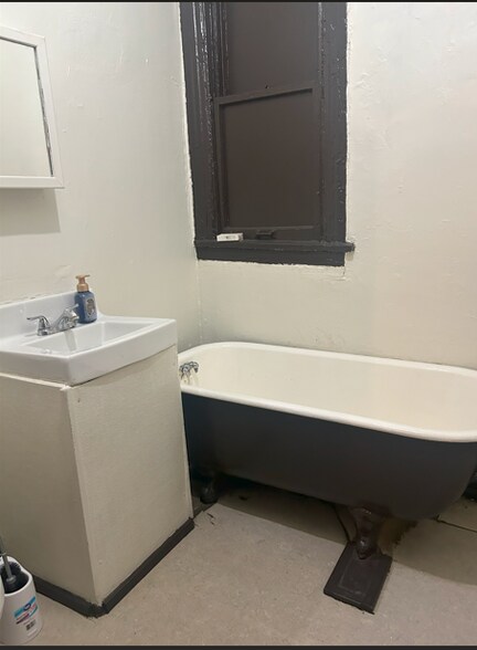 More Photos Of 4622 S Indiana Ave, Chicago Apartments For Sale