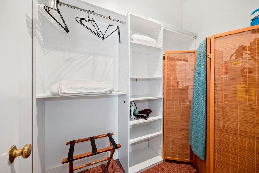 More Photos Of 1755 18th St Nw, Washington Apartments For Sale