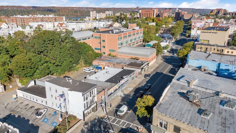 More Photos Of 245-253 S Broadway, Yonkers Storefront For Sale