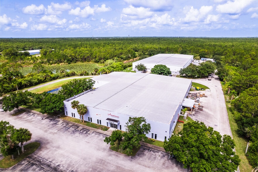 Primary Photo Of 10045 102nd Ter, Sebastian Industrial For Lease