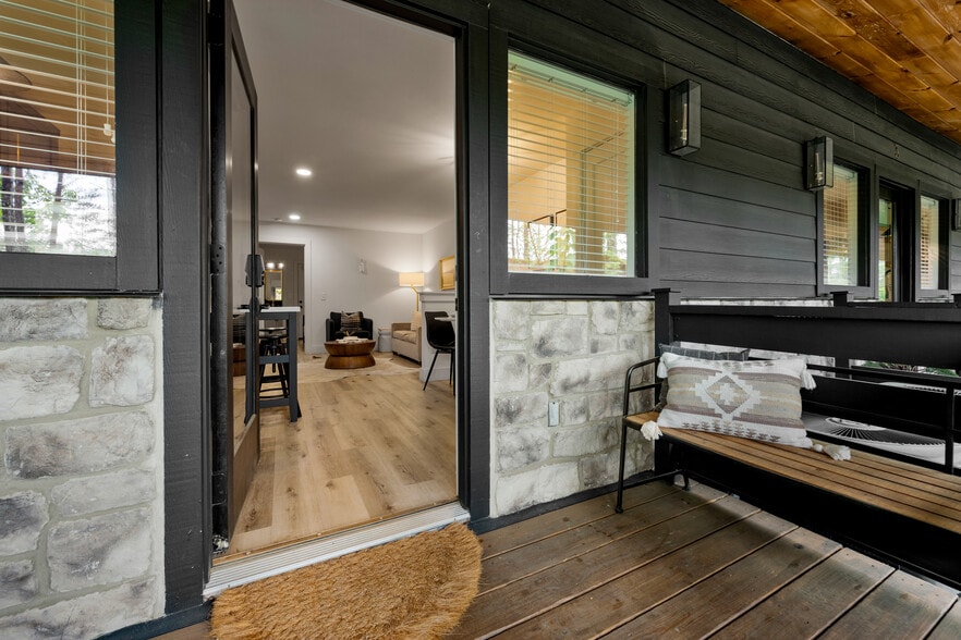 More Photos Of 4155 Dollys Dr, Sevierville Specialty For Sale