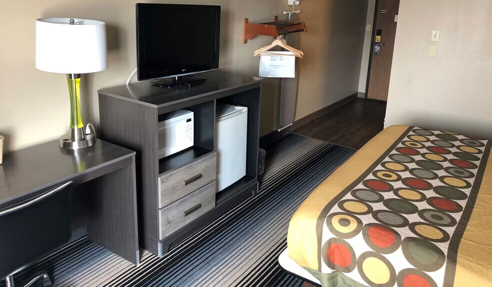 More Photos Of 5253 S Howell Ave, Milwaukee Hotel For Sale