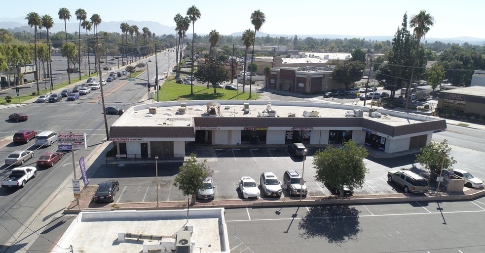 More Photos Of 5300 Arlington Ave, Riverside Freestanding For Sale