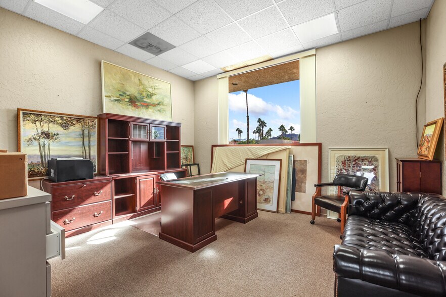 More Photos Of 2100 E Tahquitz Canyon Way, Palm Springs Medical For Lease