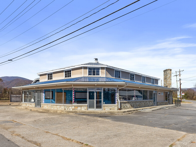 Primary Photo Of 2050 U.S. 70 Hwy, Marion Restaurant For Sale