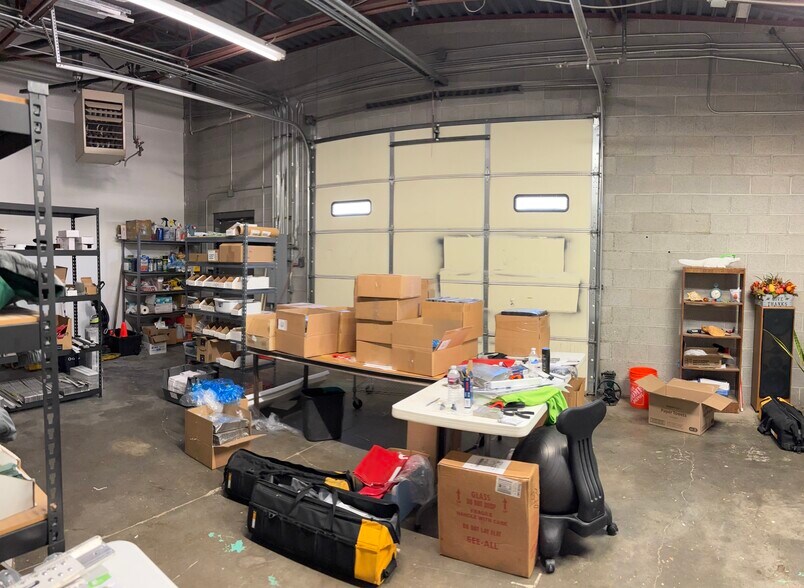 More Photos Of 3530-3560 S Main St, Salt Lake City Showroom For Lease