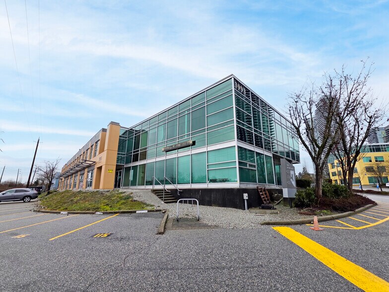 More Photos Of 3993 Henning Dr, Burnaby Research And Development For Sale