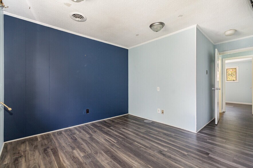 More Photos Of 415 N 7th St, Smithfield Medical For Lease