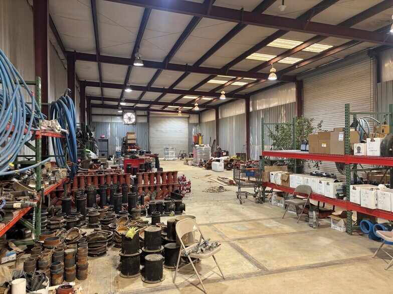 More Photos Of 2511 Ruffner Rd, Birmingham Warehouse For Sale