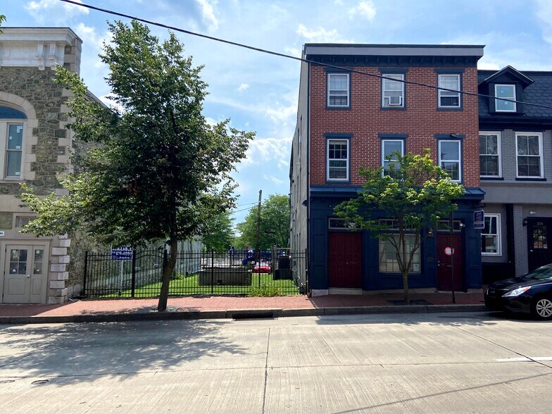 Primary Photo Of 208-210 E Market St, West Chester Office Residential For Sale