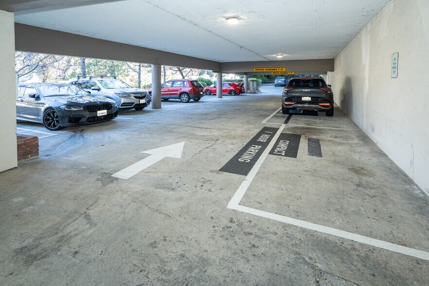 More Photos Of 24 Professional Center Pky, San Rafael Medical For Sale