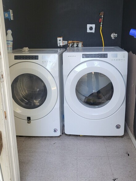 More Photos Of 1905 Chapman St, Houston Apartments For Lease