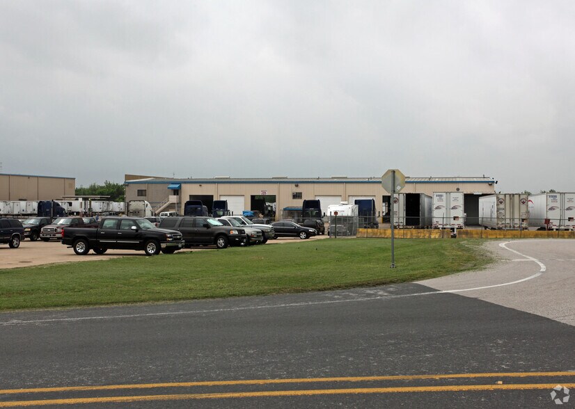 More Photos Of 201 Butcher Rd, Waxahachie Land For Lease